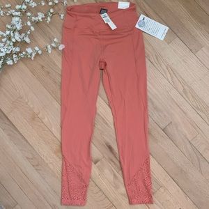💕NWT PINK Sport Leggings: Size Small
